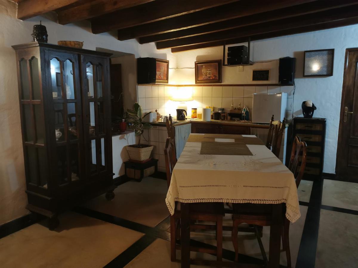 Villa Cecilio Tefia Екстер'єр фото