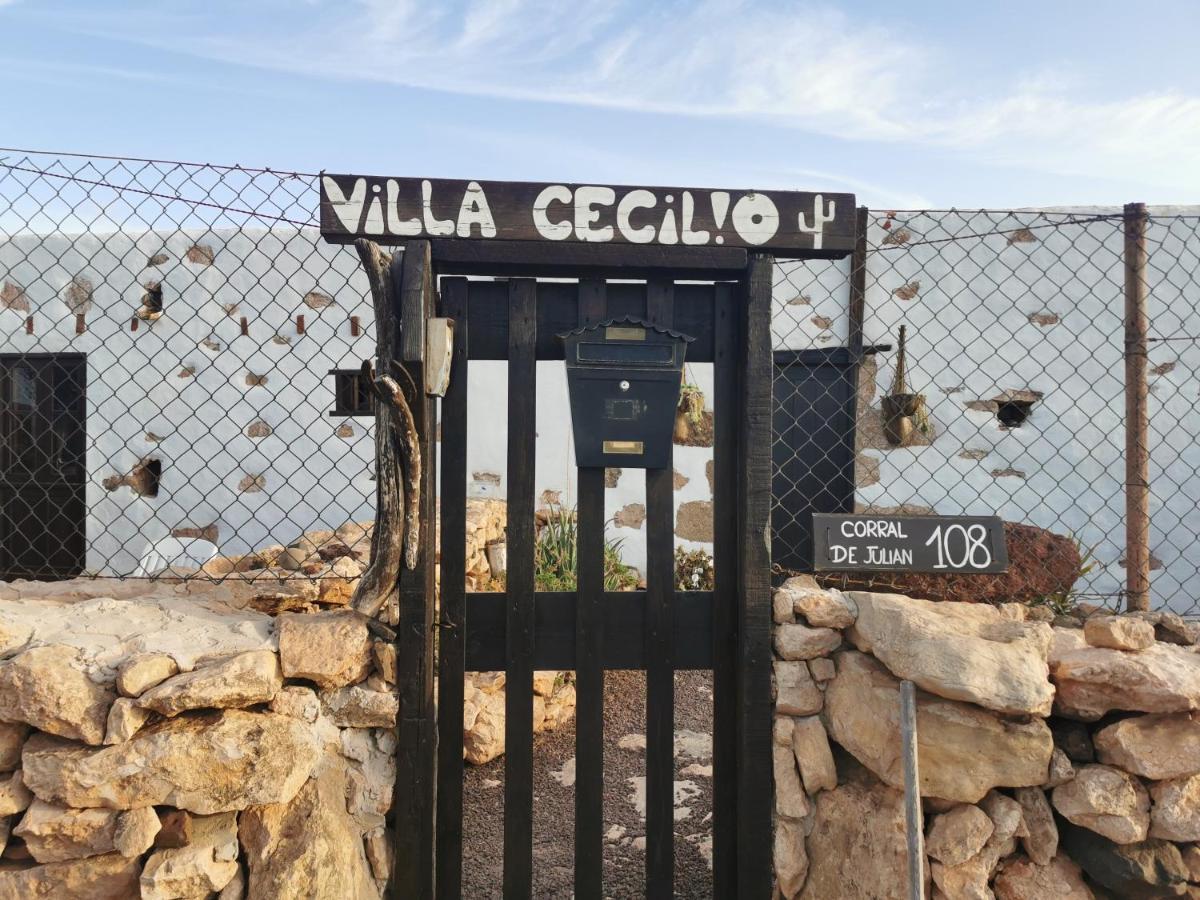 Villa Cecilio Tefia Екстер'єр фото